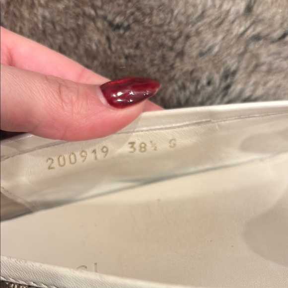 Gucci Beige Monogram Loafers for Women - Picture 5 of 5